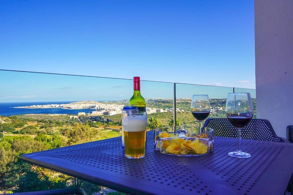 Your Escape: Where Every Sunrise Becomes A Memory Mellieha Exterior photo